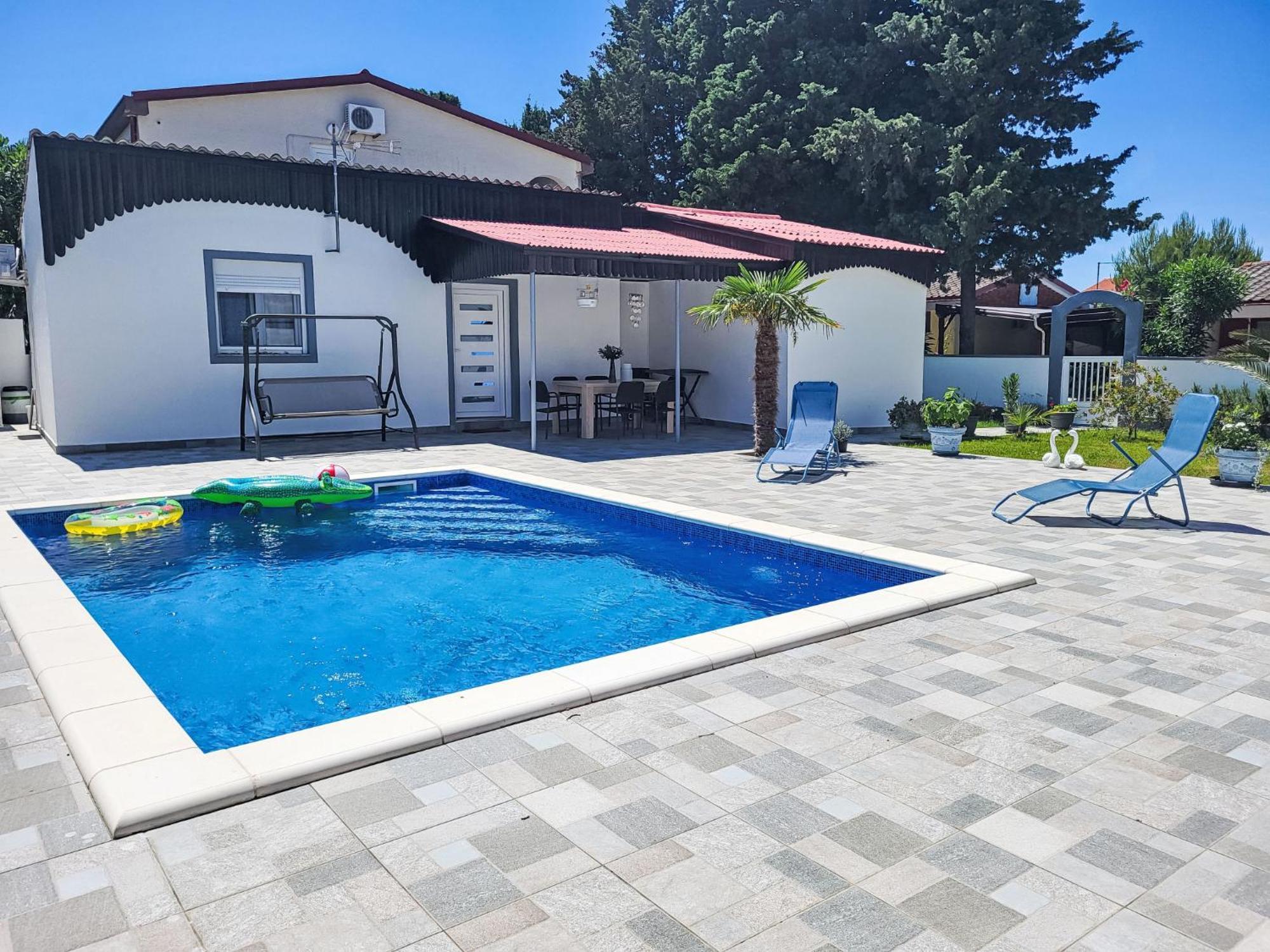 נין Holiday Home Matea By Interhome מראה חיצוני תמונה