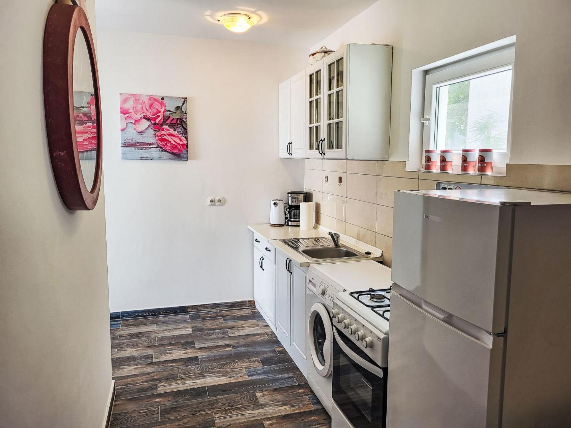 נין Holiday Home Matea By Interhome מראה חיצוני תמונה