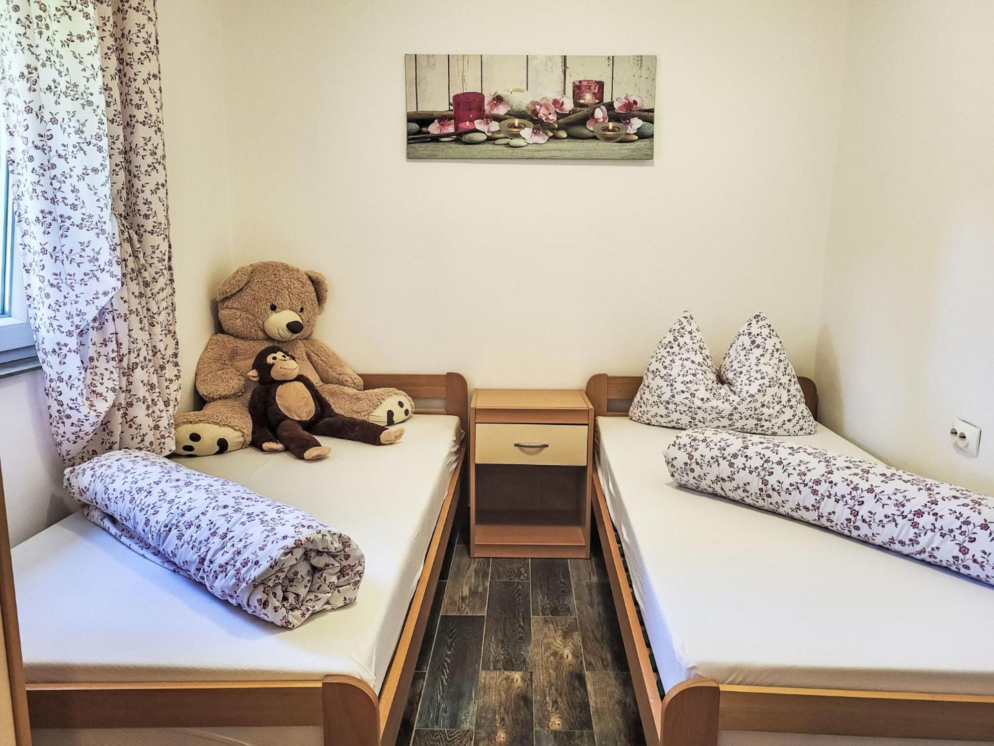 נין Holiday Home Matea By Interhome מראה חיצוני תמונה