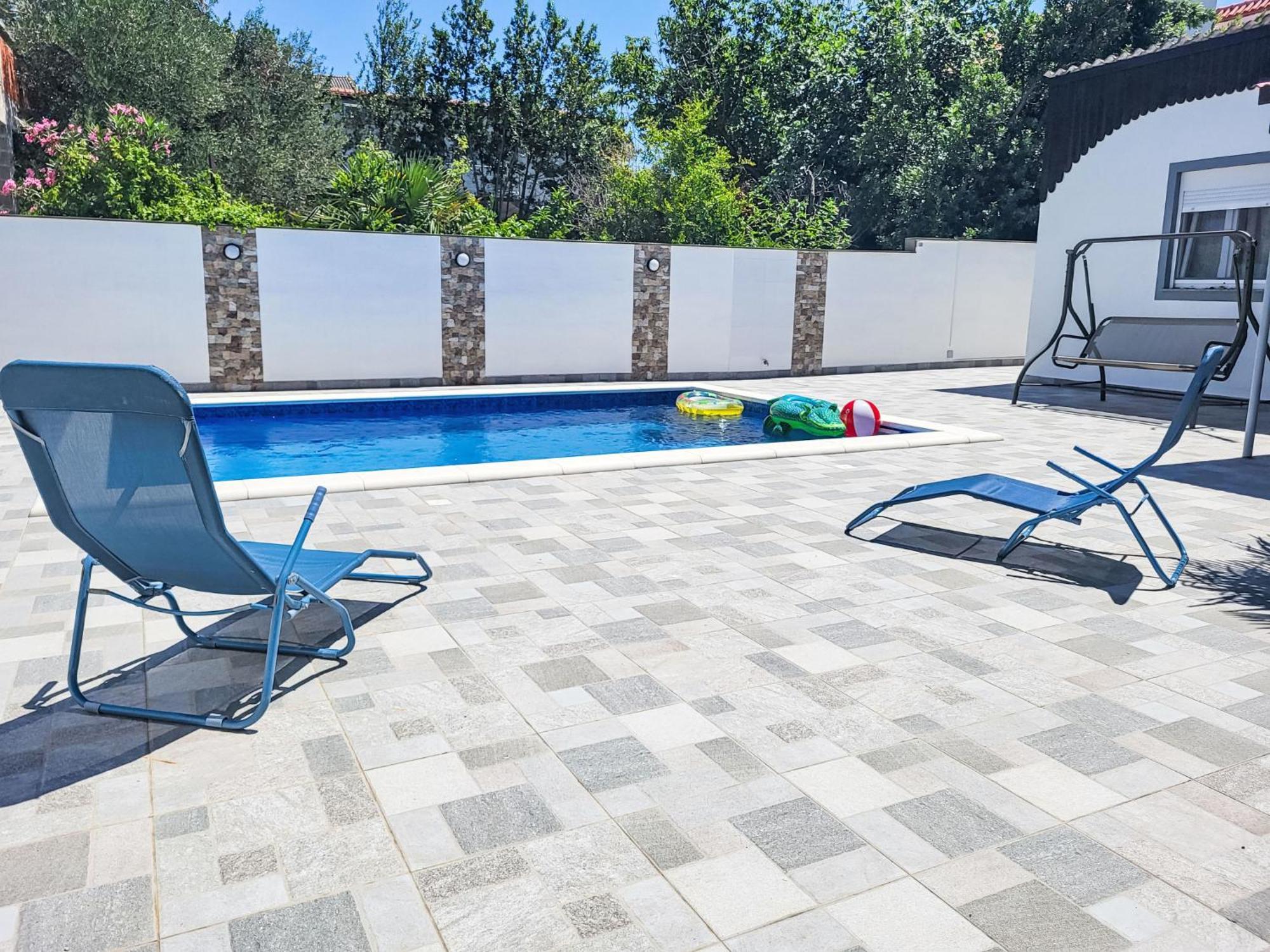 נין Holiday Home Matea By Interhome מראה חיצוני תמונה
