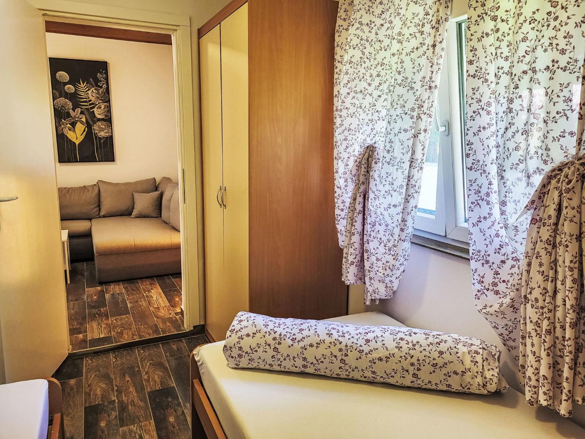נין Holiday Home Matea By Interhome מראה חיצוני תמונה